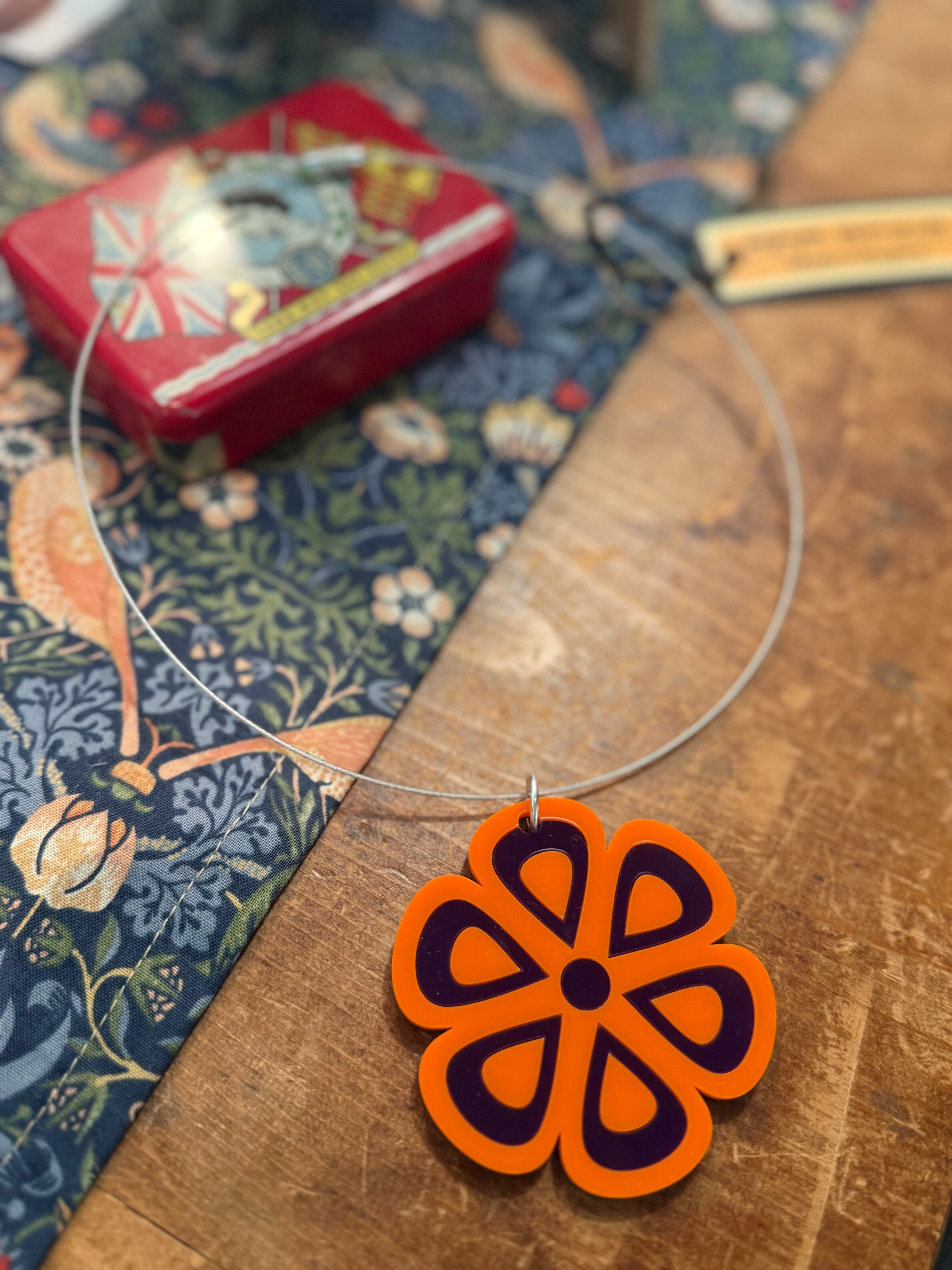 ADA BINKS 英国60’s スタイル ネックレス