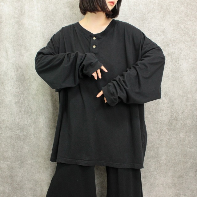 XXXXL oversize 1-tone black design pullover