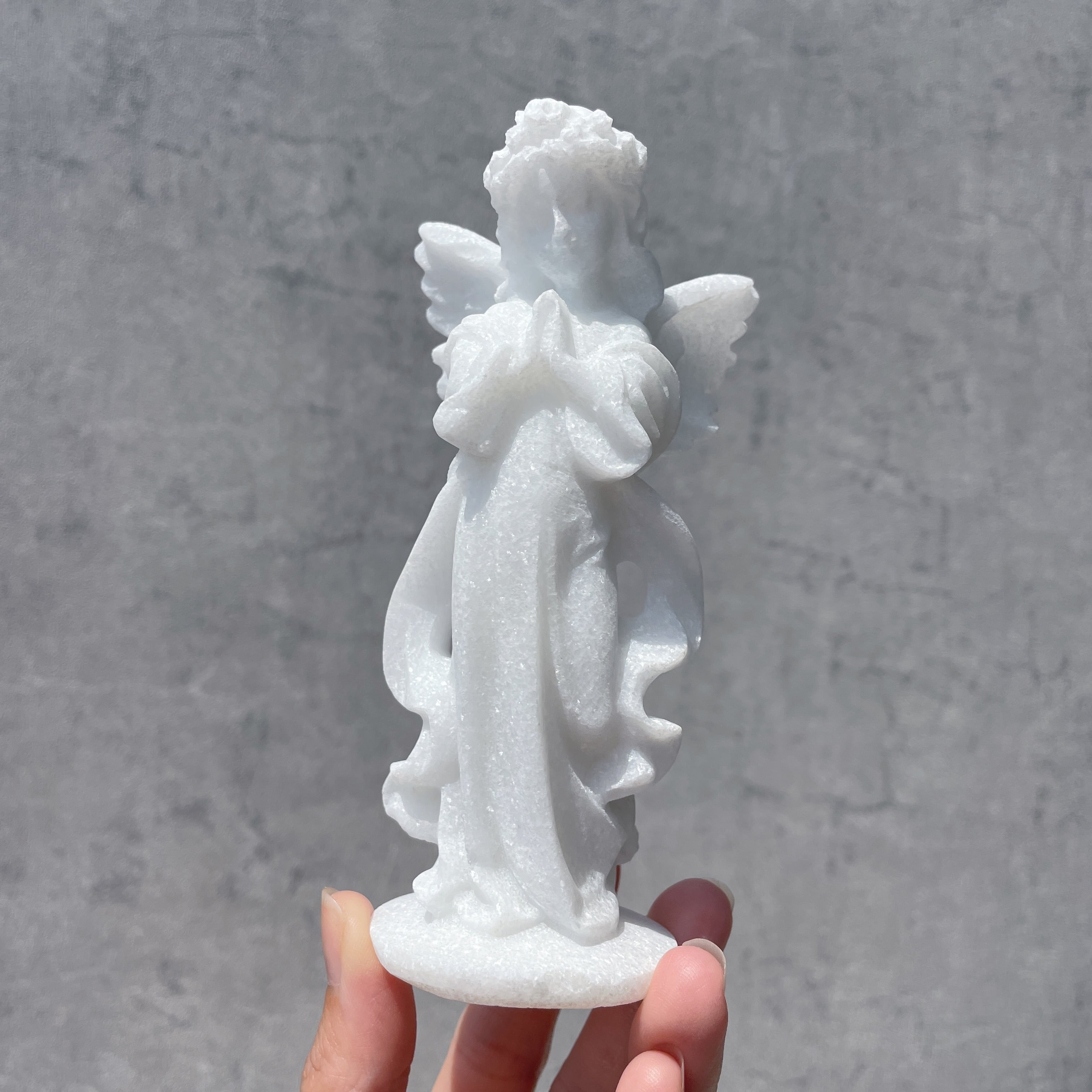 翡翠のスイートエンジェル01◇White Jade Angel◇天然石・鉱物