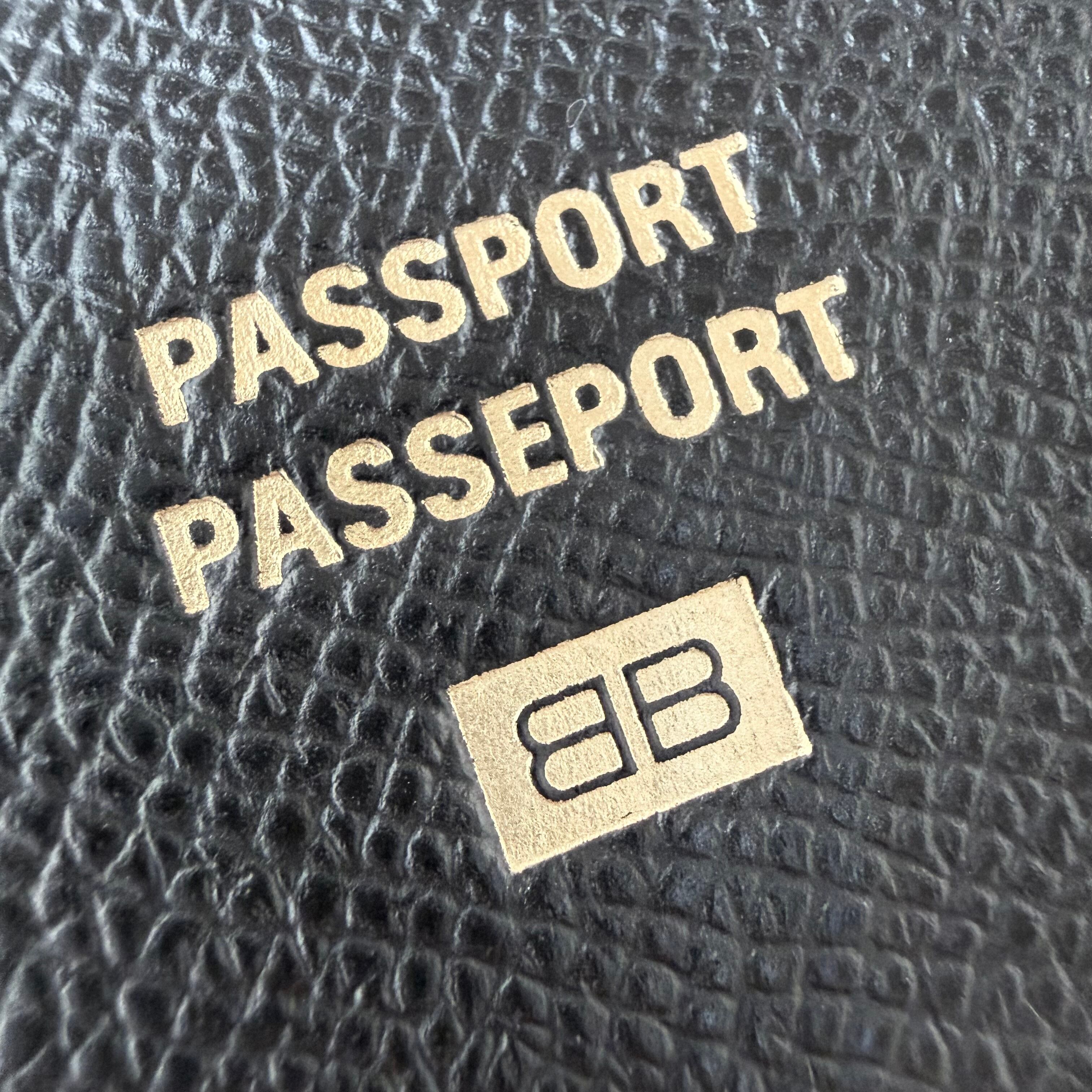 BALENCIAGA Passport Phone Holder Black | BRAND RESORT Online