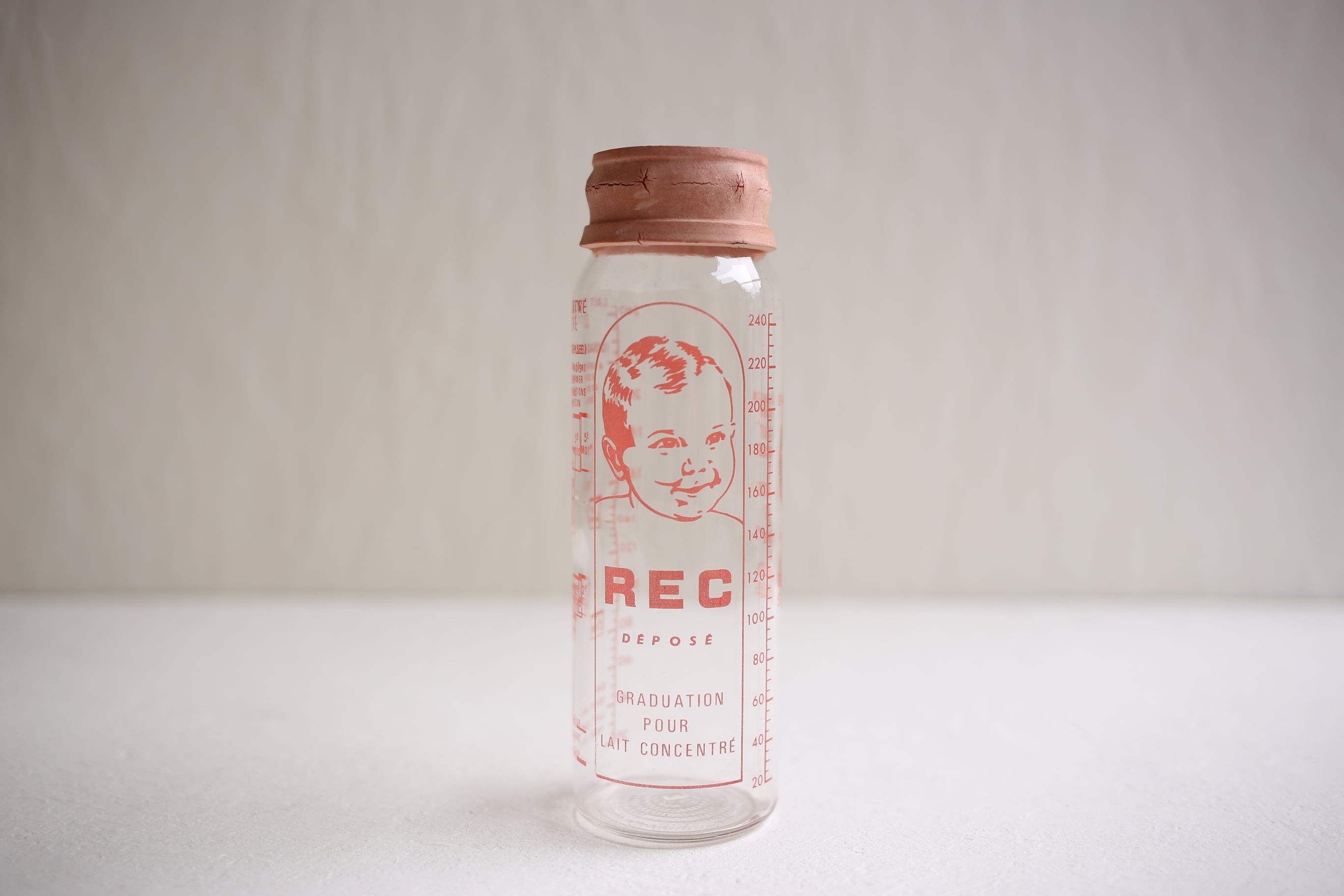 フランス アンティーク ヴィンテージ 哺乳瓶『REC』N-02505 | EMUPARIS