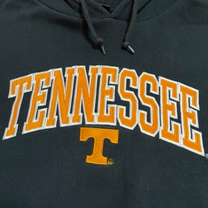 【PROEDGE】カレッジ テネシー大学 Tennessee 刺繍ロゴ アーチロゴ パーカー スウェット フーディー hoodie L 黒 us古着