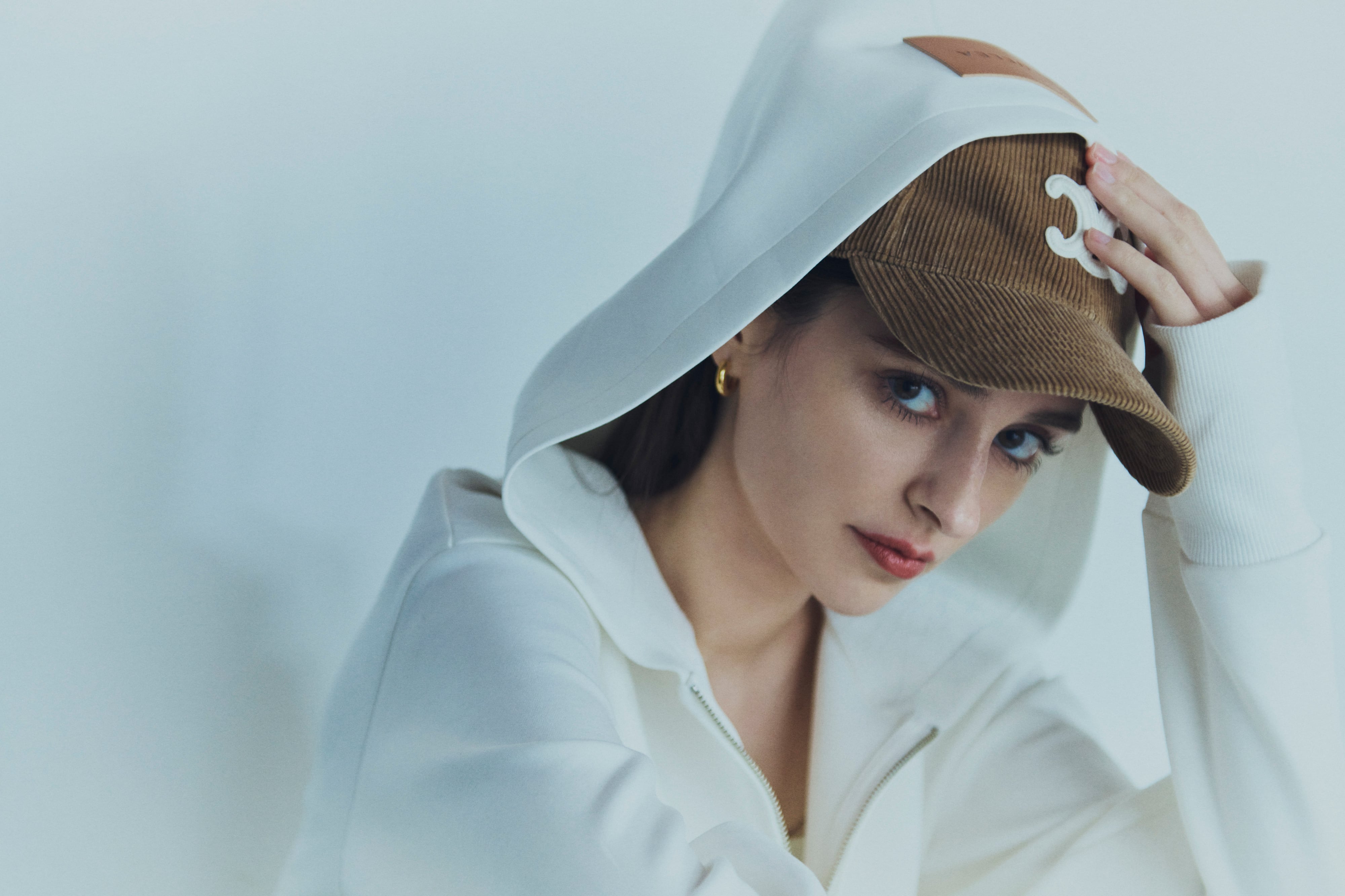 Zip up hoodie | Bluelea