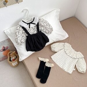 【春作】ブラックフラワーブラウス、サロペット