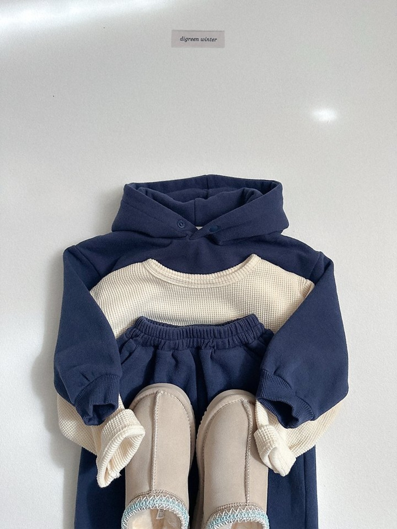 〖取寄〗韓国子供服 / 26winter / Digreen / ブルーニフーディー / キッズ / 冬服 *S~2XL*