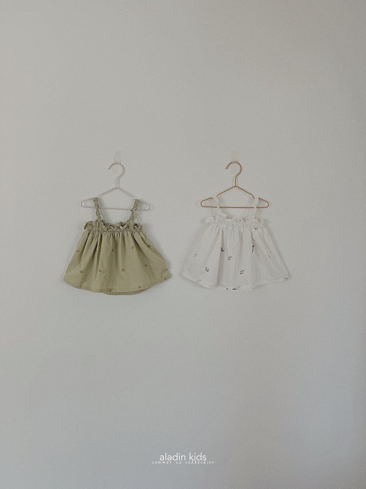 〘予約〙Aladin kids / Embroidered blouse