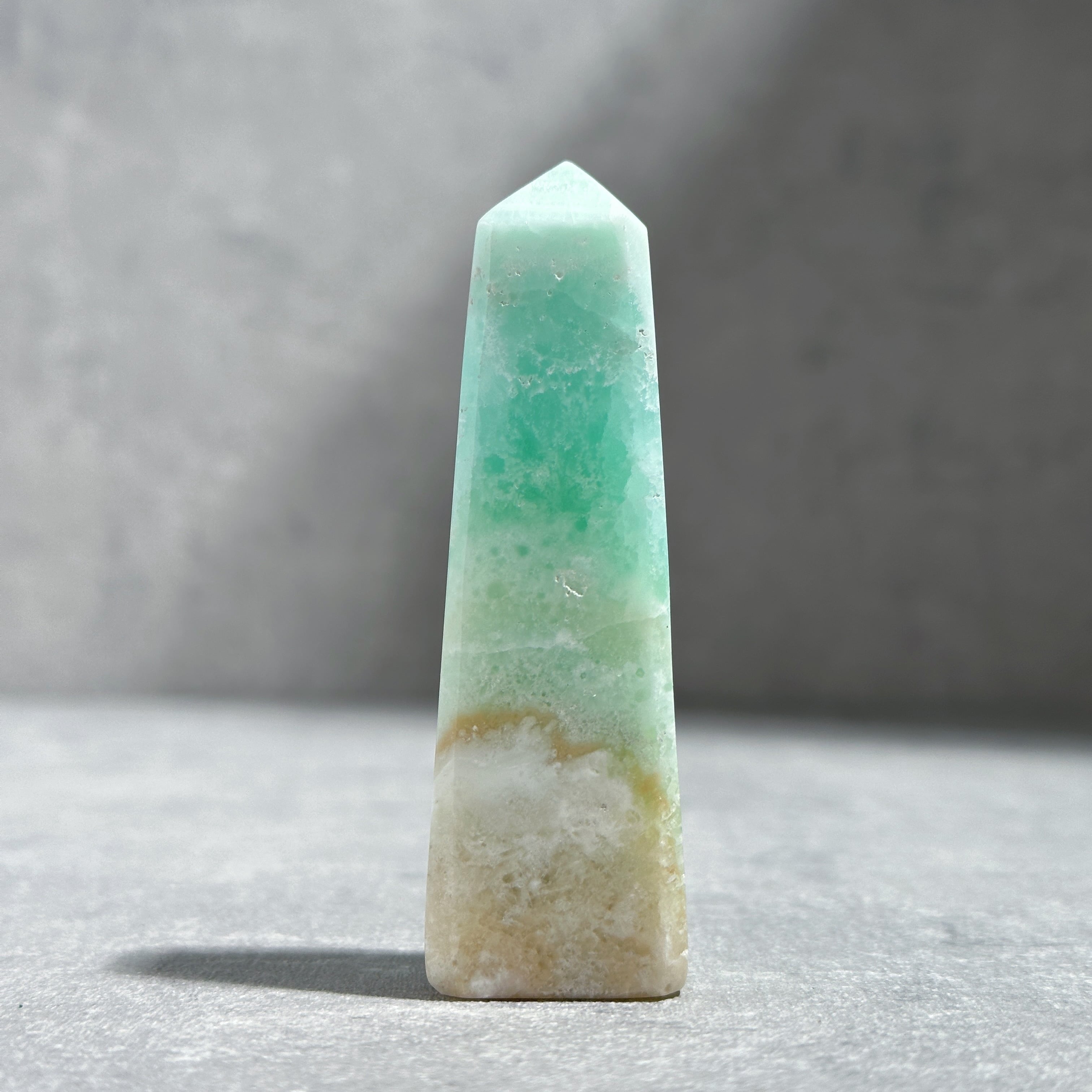 オーシャングリーンカルサイト タワー13◇ Ocean Green Calcite