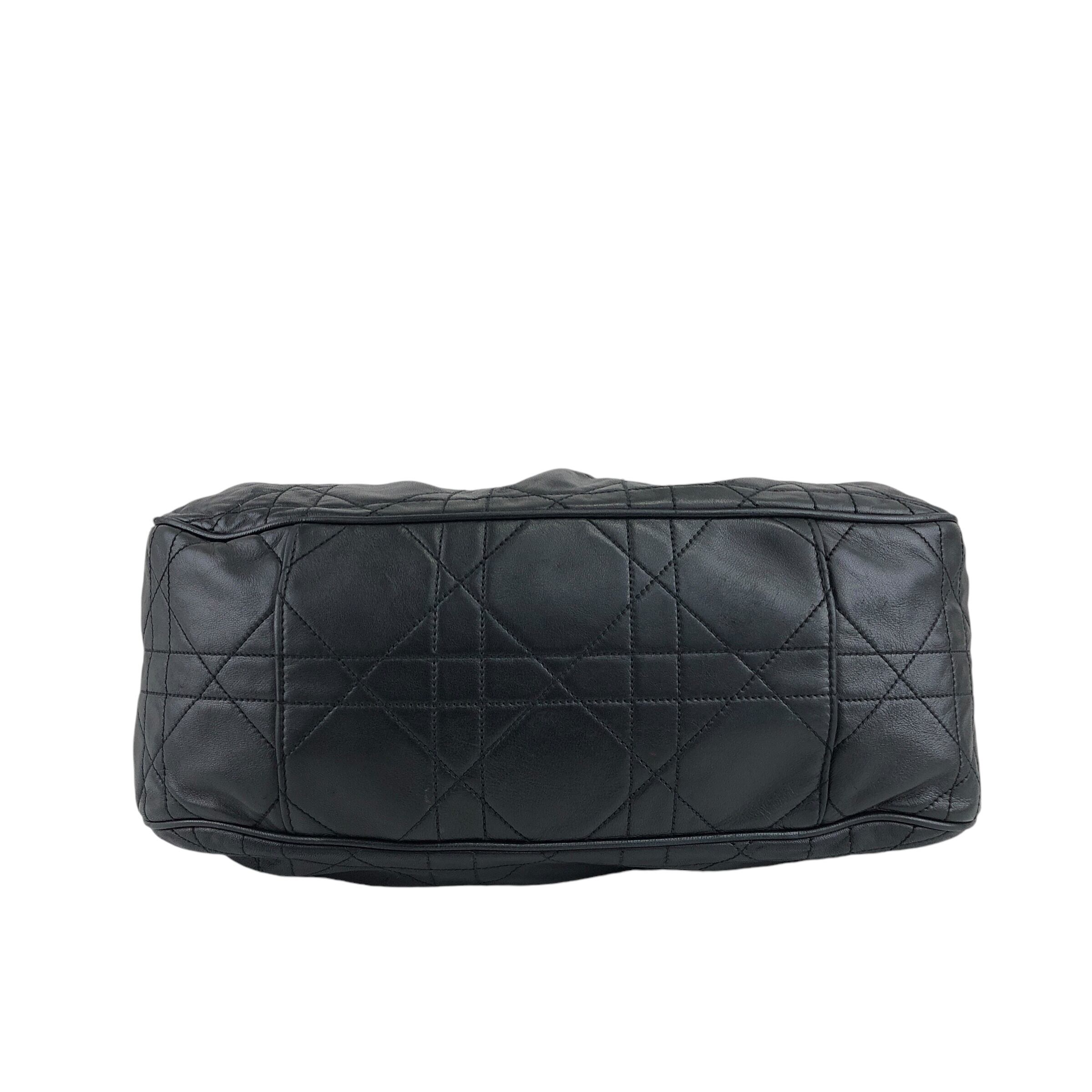 Christian Dior クリスチャン ディオール カナージュ ショルダー