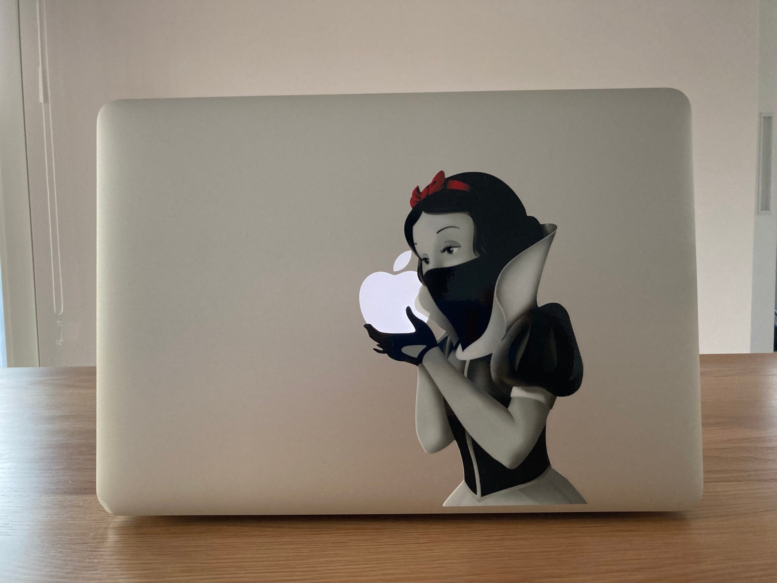 カインドストア MacBook Air / Pro マックブック ステッカー シール