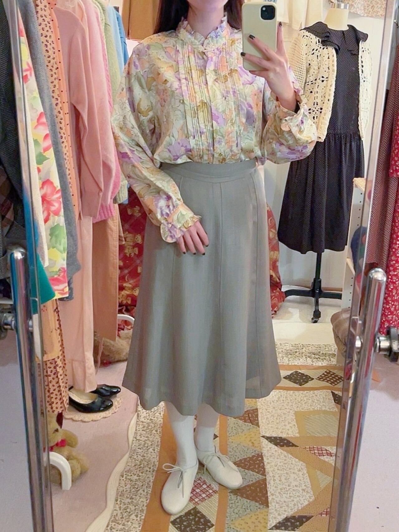 watercolor flower frill stand coller blouse