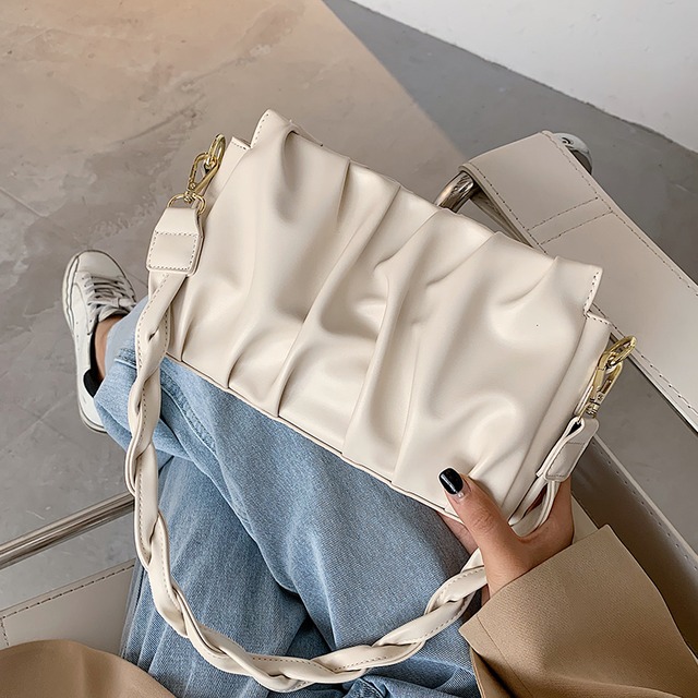 スプリングサマースタイルショルダーバッグ 春物 夏物 メッセンジャーバッグ Tiancai_Wing_Bag86752530813