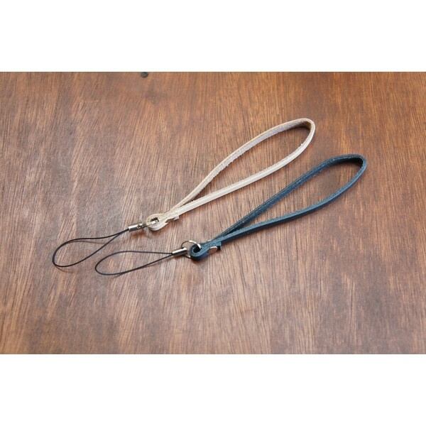 BOSSA ヌメ革製 シンプル細い携帯ストラップ MS3 スマホストラップ 本