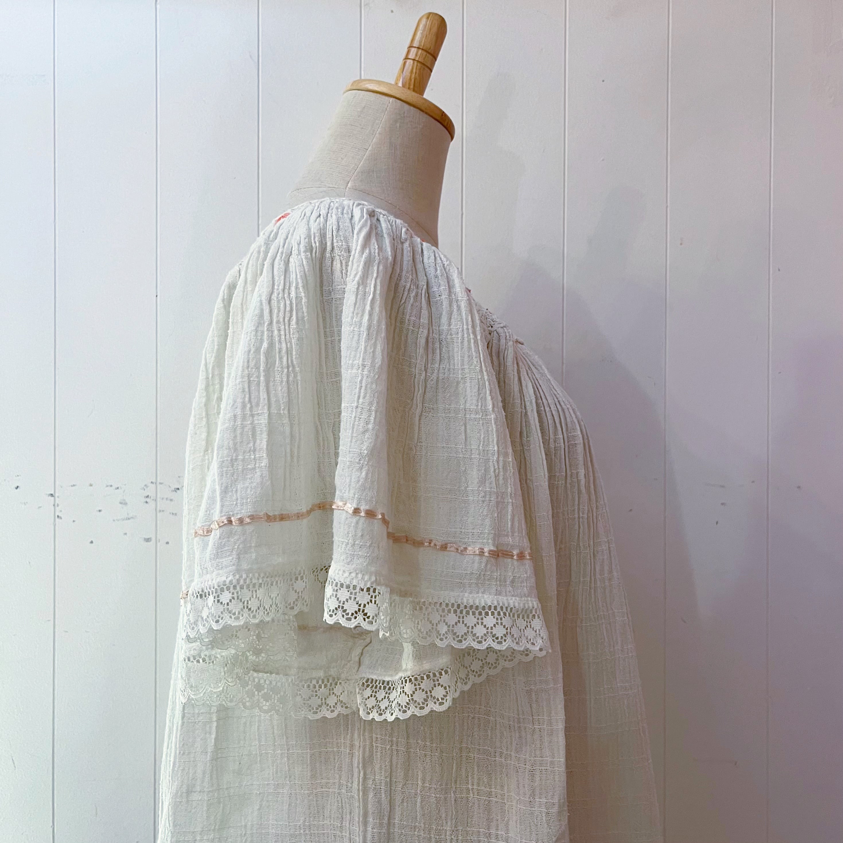 crochet ribbon bohemian blouse