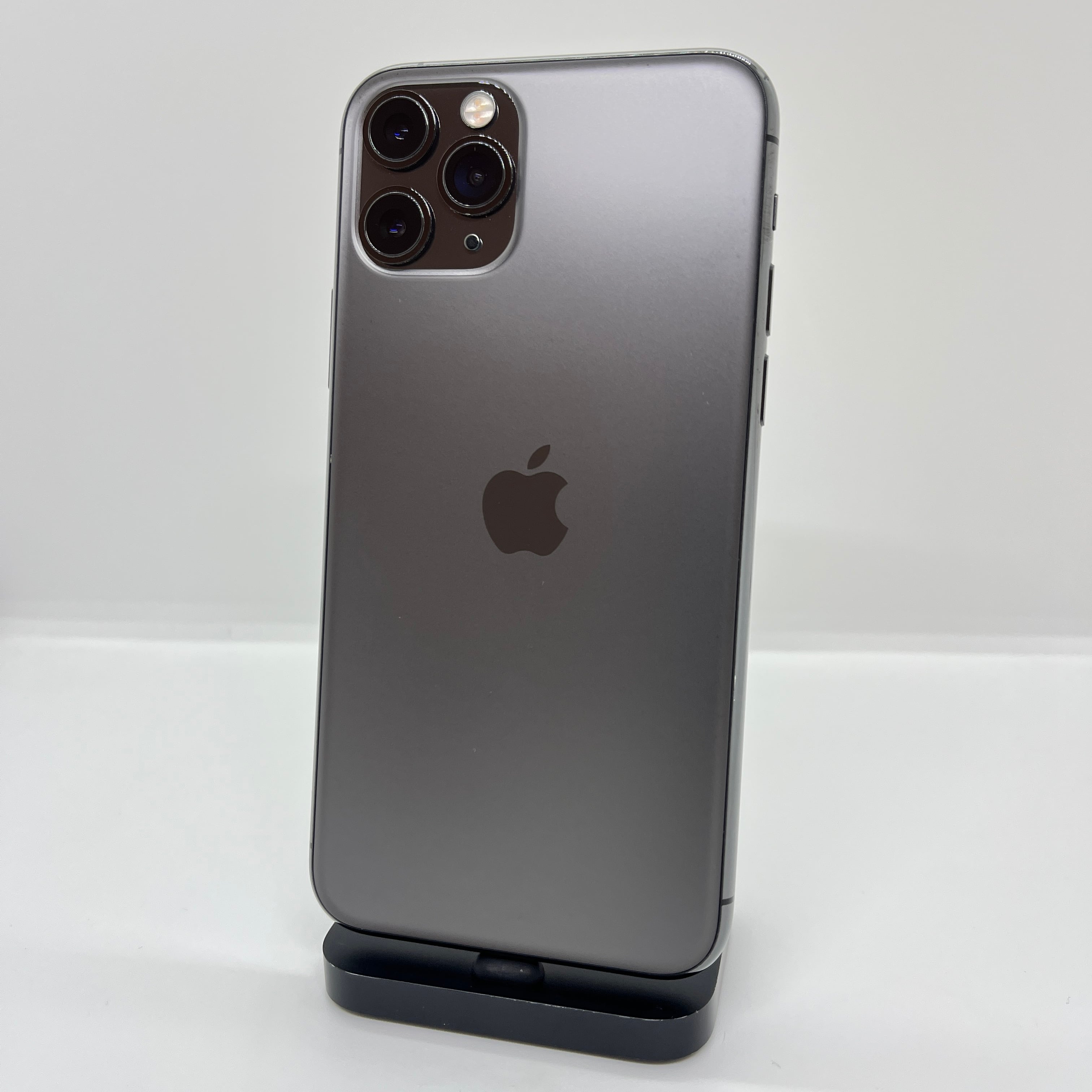 バッテリー最大容量100％】iPhone11Pro 64GB スペースグレイ【SIM