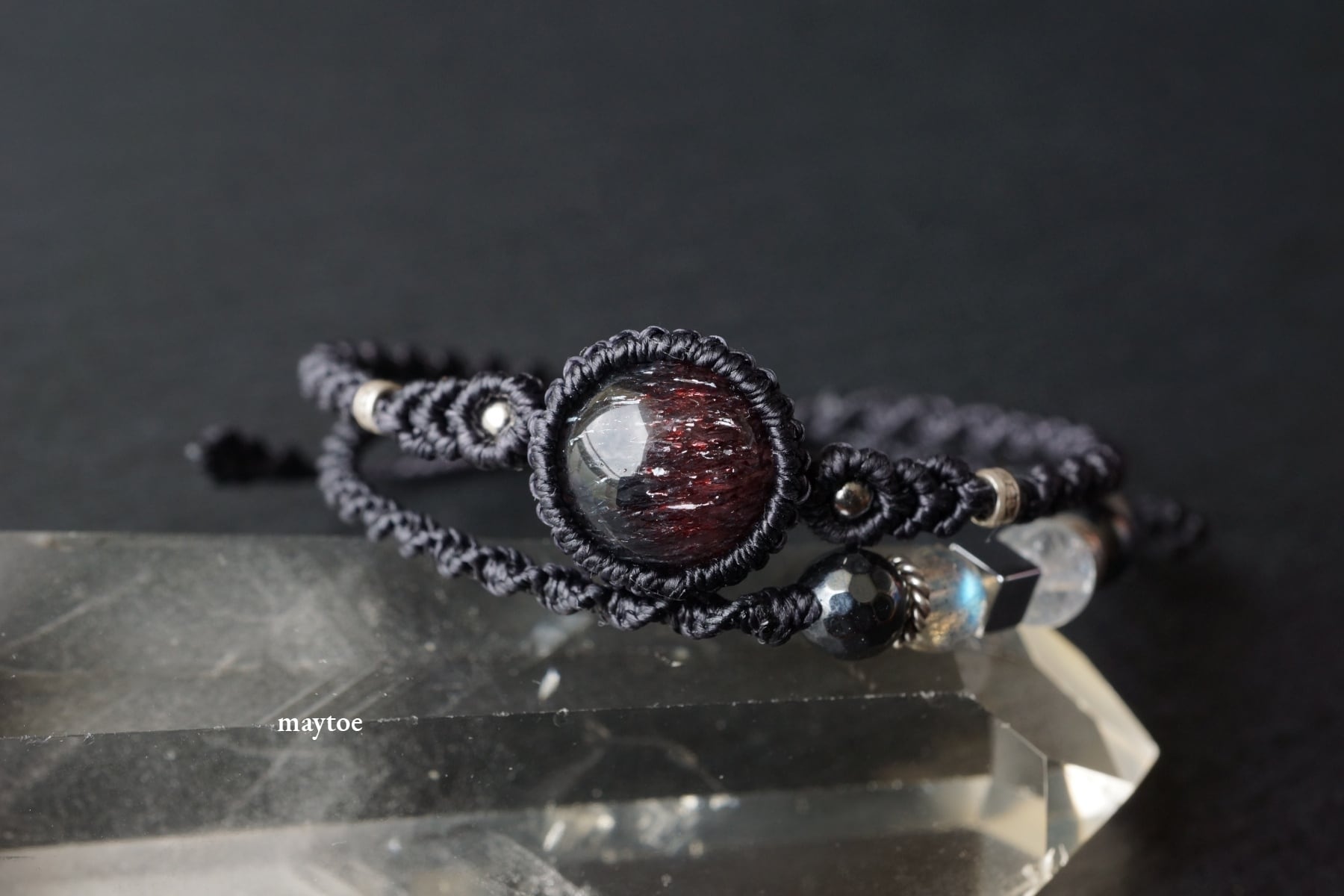 花火スーパーセブン（エレスチャルクォーツ）の二重マクラメ