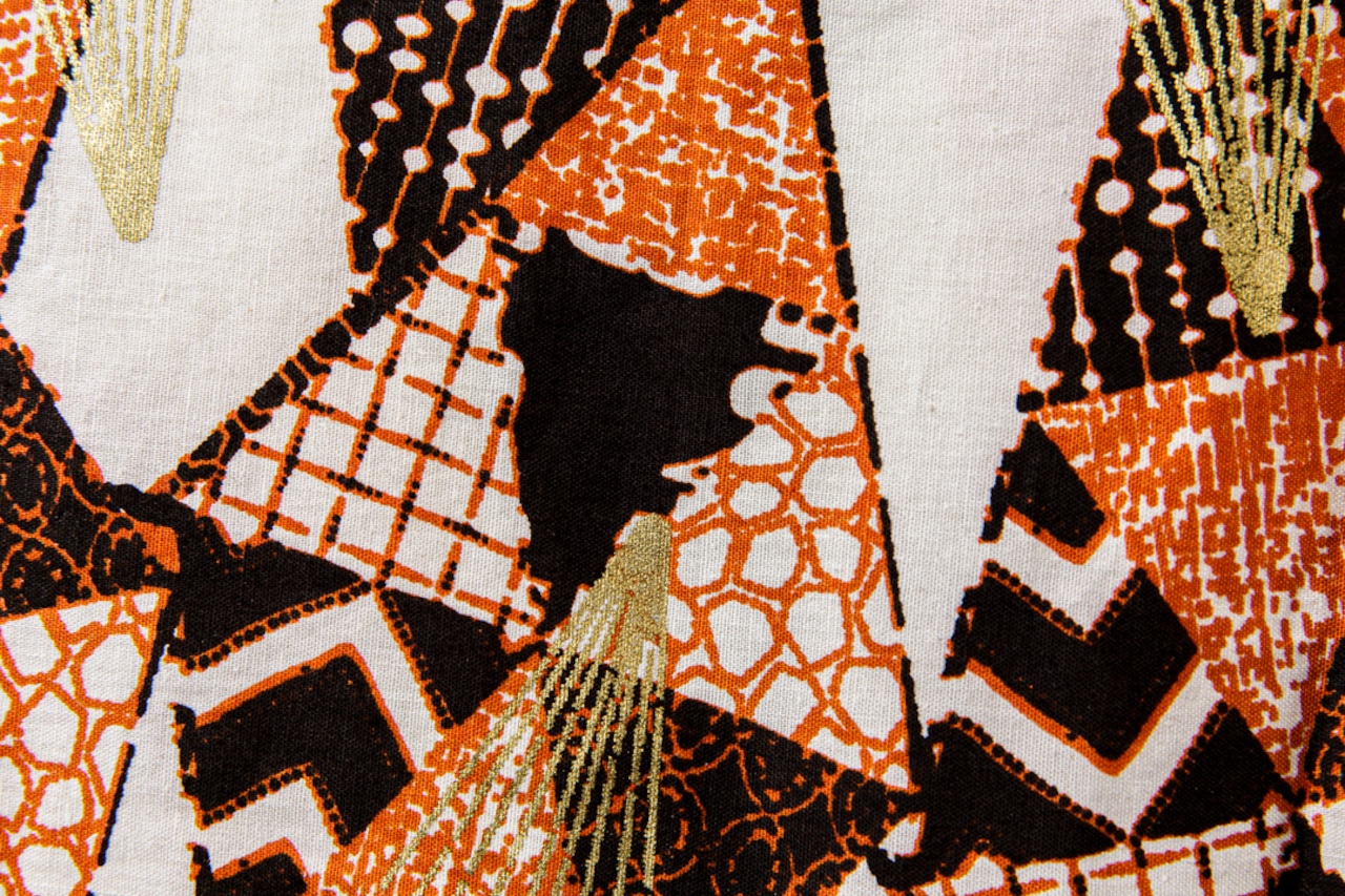 シャツワンピース サクセス オレンジ×ブラウン（日本縫製）｜ ボリューム袖 配色 異素材 アフリカンプリント アフリカンファブリック アフリカンバティック パーニュ キテンゲ アフリカ布 ガーナ布  エスニック レディース 女性