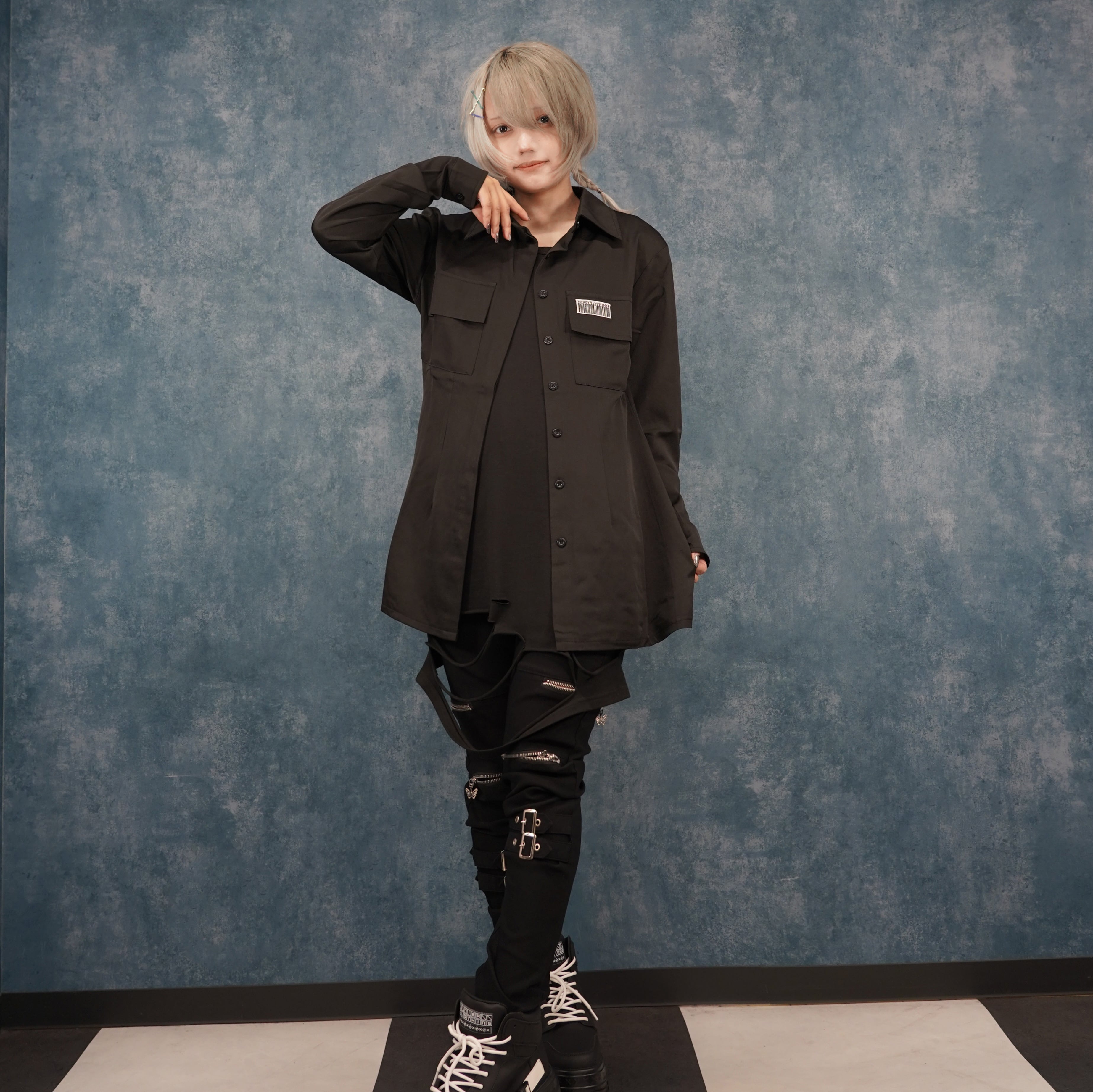 ウエストくびれスタイルアップシャツ【ワンタッチネクタイ付き