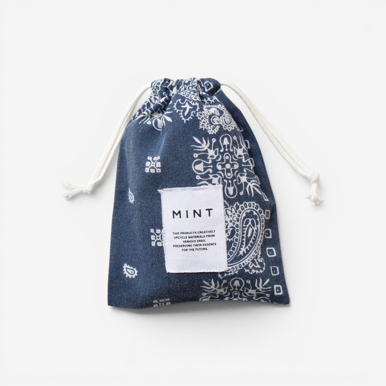 MINT ヴィンテージバンダナ 巾着ポーチ ネイビー Sサイズ