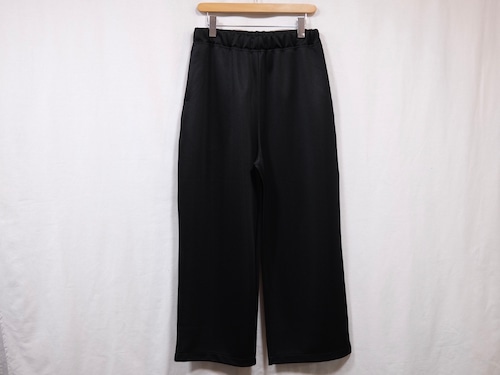 REVERBERATE”TRACK PANTS BLACK”