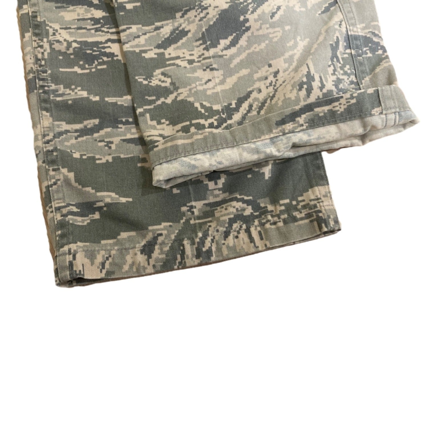 古着 【00s DSCP】U.S. AIR FORCE デジタルタイガーストライプ カーゴ