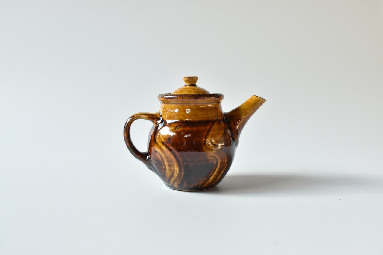 小代焼ふもと窯 / 井上尚之 : ポット ①