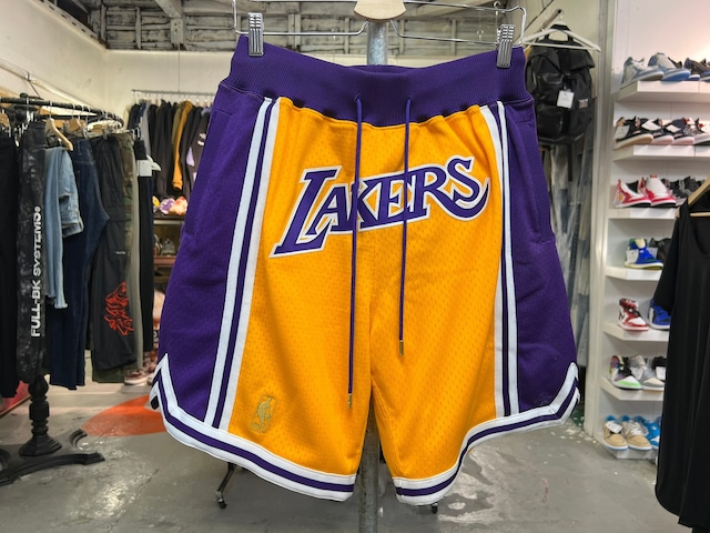 JUST DON × MITCHELL＆NESS CLASSIC SHORT LA LAKERS MEDIUM 184808