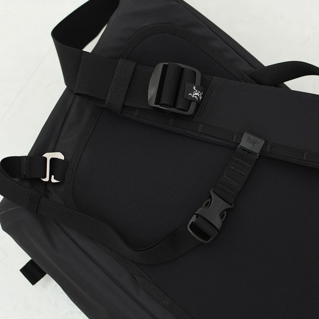 ARC'TERYX [アークテリクス正規代理店] Granville 10 Courier Bag