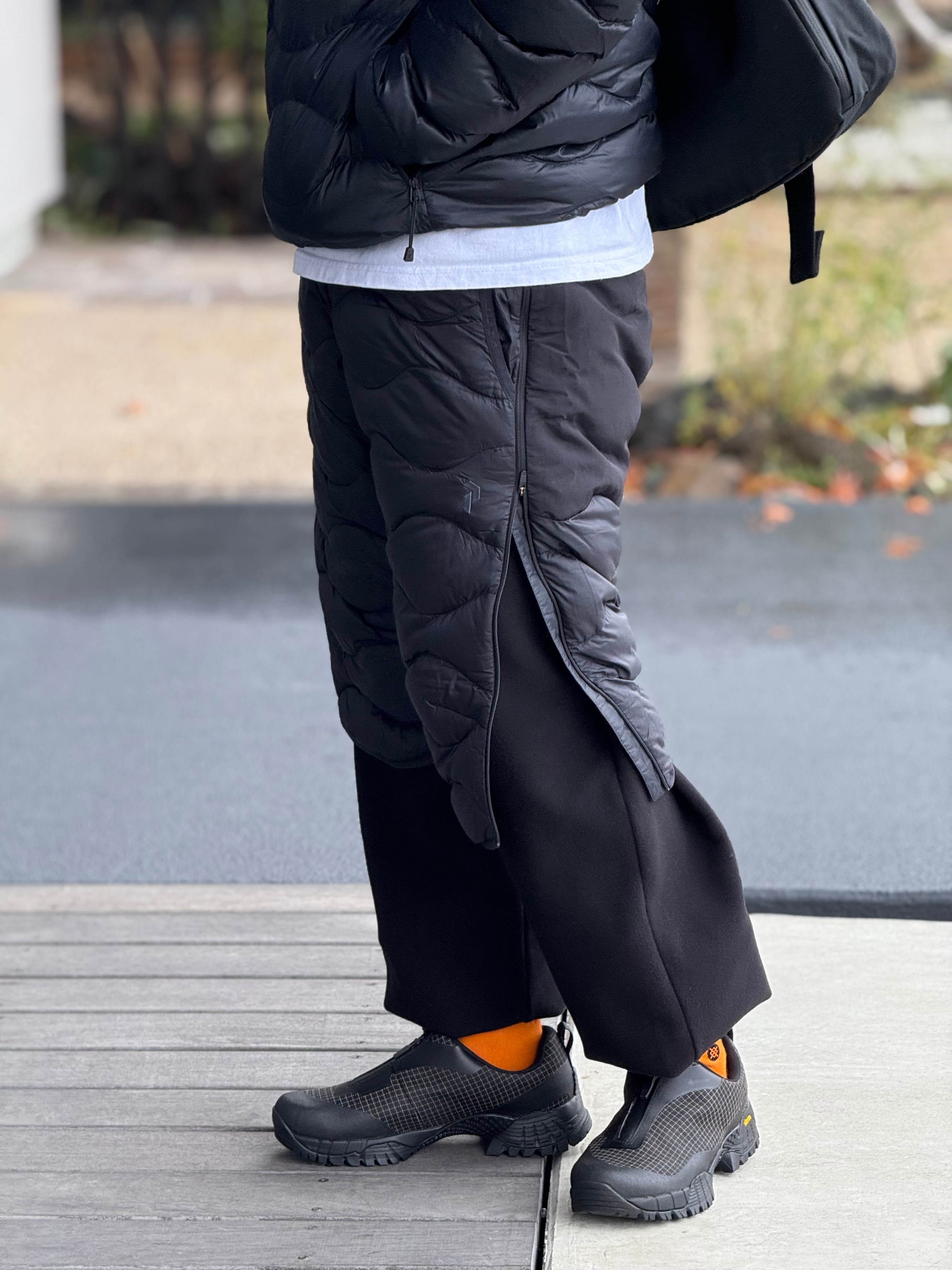 PeakPerfomance ピークパフォーマンス【Helium Down Shorts ヘリウム