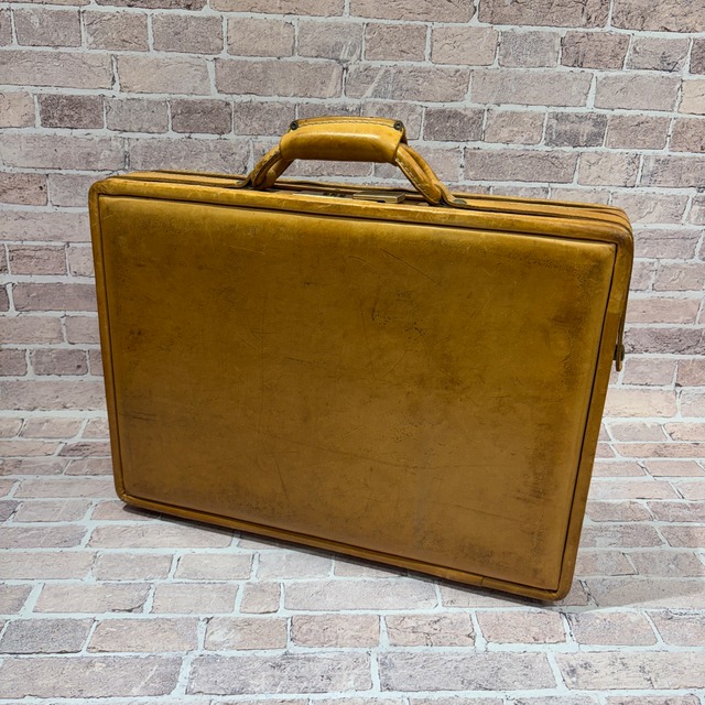 HARTMAN LEATHER ATTACHE CASE OLD