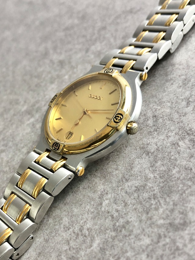 GUCCI グッチ 腕時計 シルバー×ゴールド GG ステンレススチール クウォーツ 9000G vintage ヴィンテージ オールド gmtubj