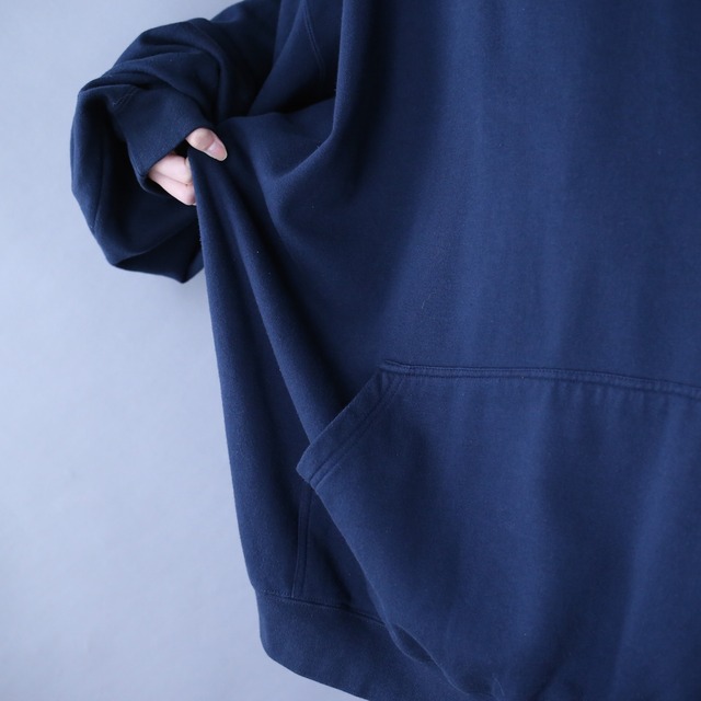 "FedEx" super over silhouette front and back printed sweat parka