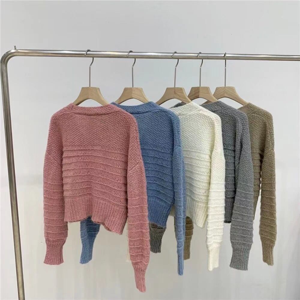 Vネックニットカーディガン