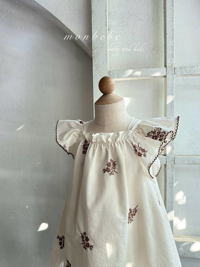 monbebe【送料無料・即納】コットンフラワーワンピース 花柄 ドレス
