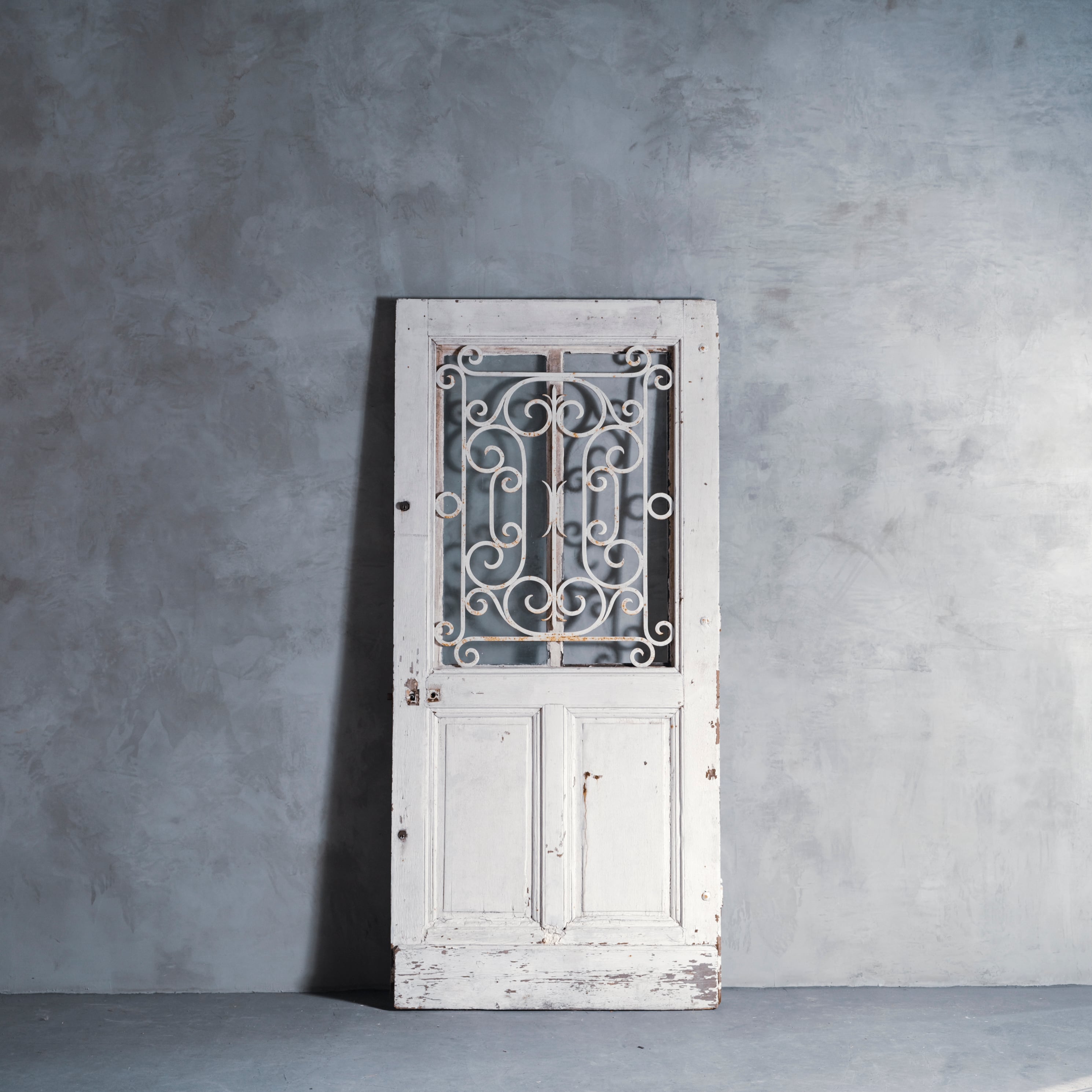 ドア/アイアンドア/フランスドア/玄関ドア/建具/壁掛け/アイアングリルドア/フレンチ家具/インテリア/海外/ヨーロッパ