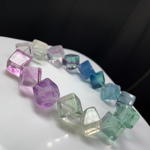 キューブフローライト(大)ブレスレット