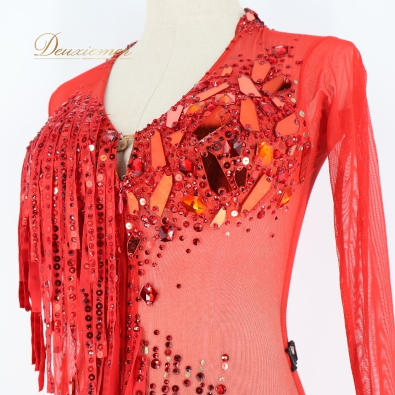 社交ダンス 衣装 タカダンス TAKADANCE ラテン ドレス ワンピース 赤 フリンジ デモ 競技 レース 発表会 パーティ レッド系 競技用ドレス パーティドレス フリンジデザイン 鮮やか 赤いドレス ラテン衣装 ダンス衣装 女性 衣装発表会 デモ用衣装 透け感 おしゃれ 社交ダンス用