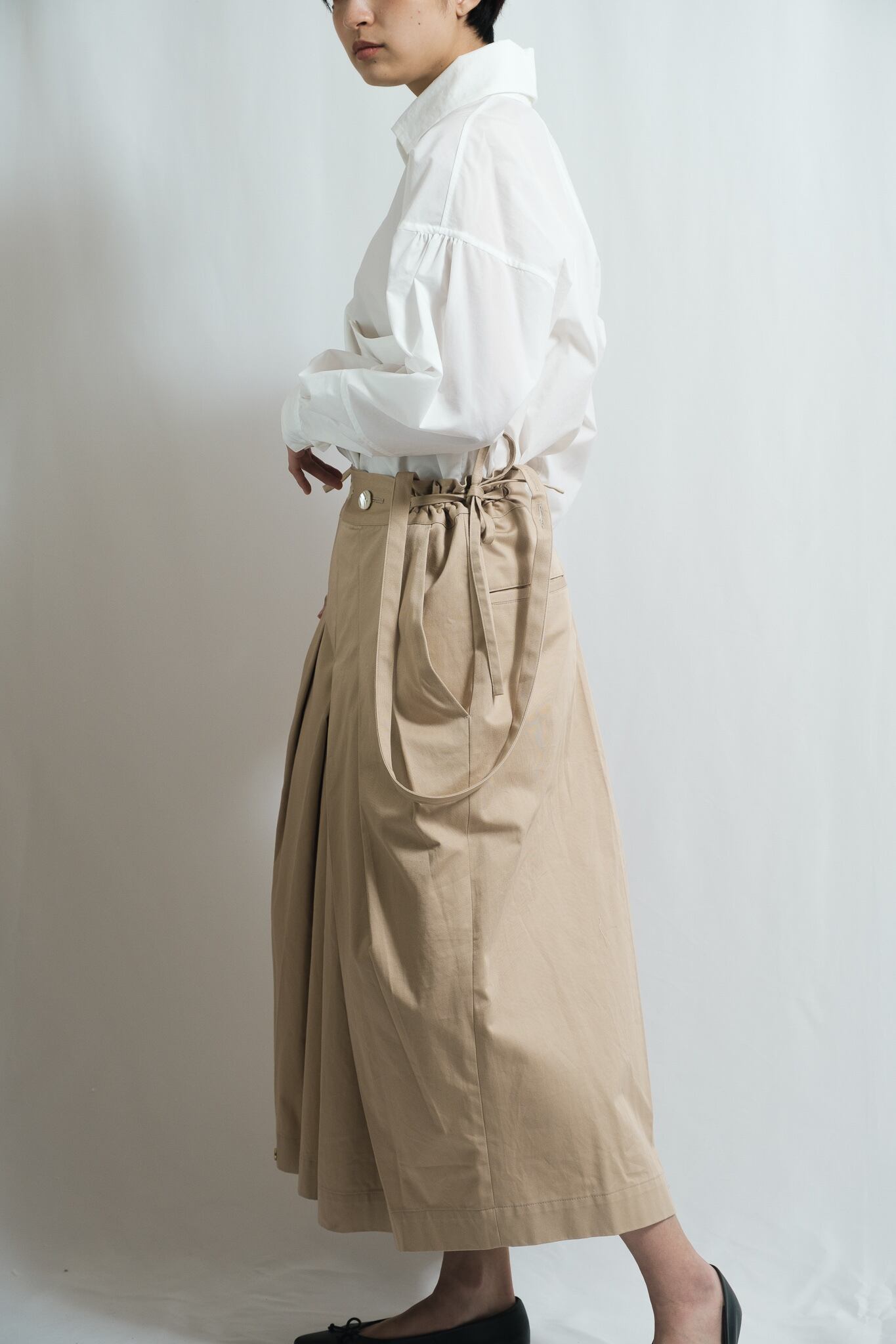 01u10 ゼロイチユーイチゼロ ハカマパンツ 「斜」 01u10 ゼロイチ