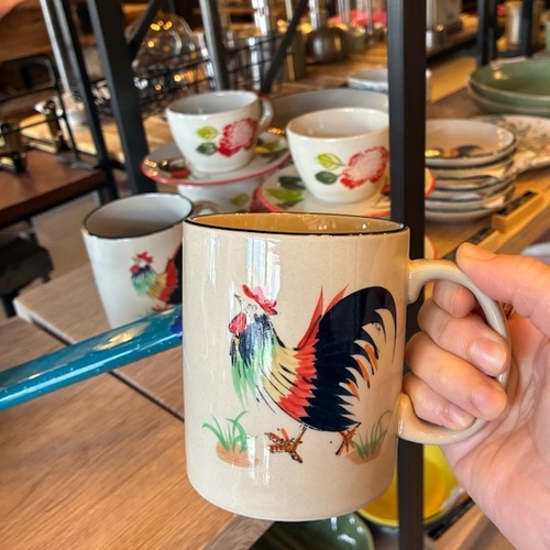 Thailand Hand painted ceramic small dish Rooster　タイ　セラミック手彩色マグカップ　ニワトリ　250ml　紅茶　珈琲　コーヒー　アジア雑貨