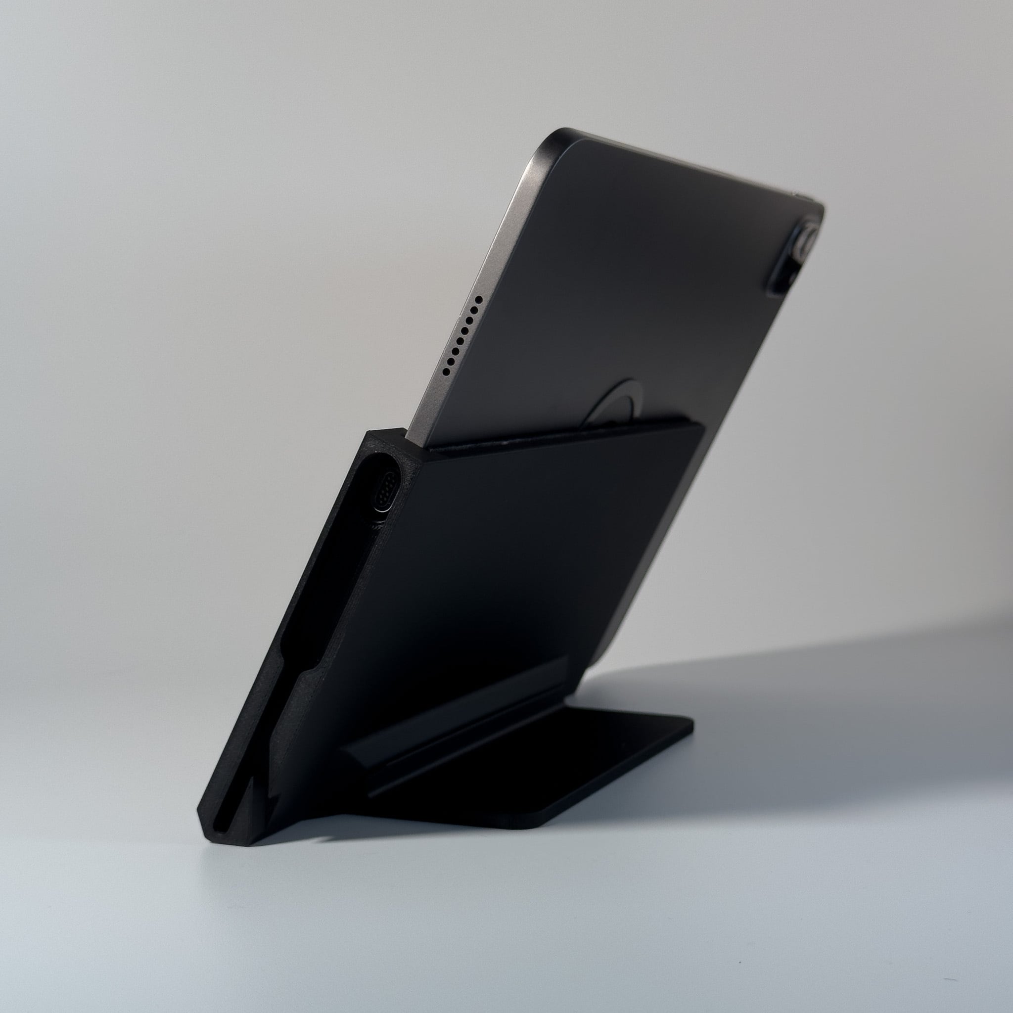 PadStand for iPadPro L-Type (マグネットコネクタ専用充電スタンド