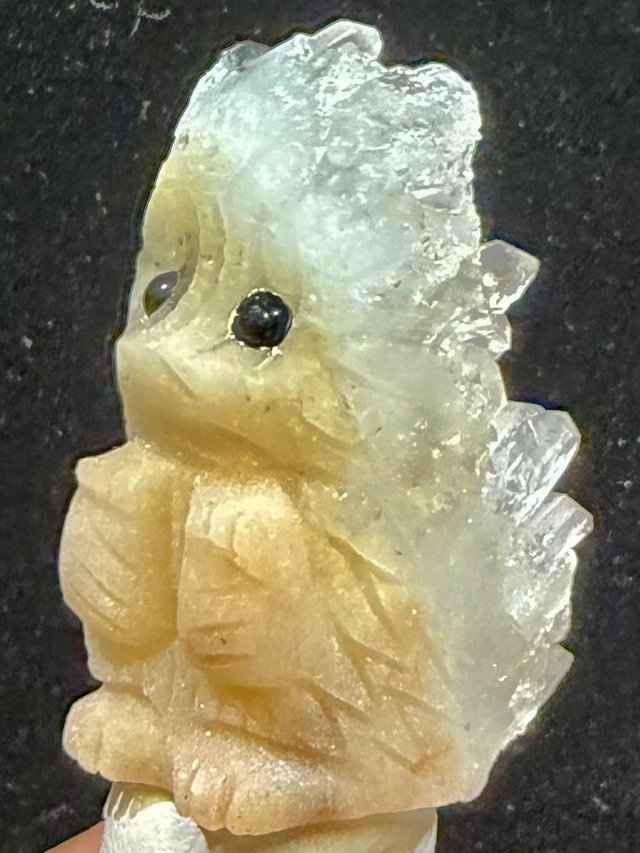 7) 天然石・母岩彫刻「ハリネズミ」水晶クラスター