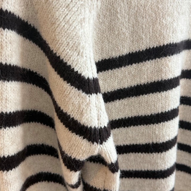 フレンチボーダーセーター