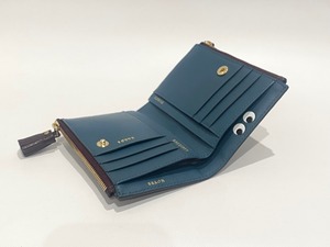 ANYA HINDMARCH アニヤハインドマーチ 財布 折り二つ折り 5050925-204873