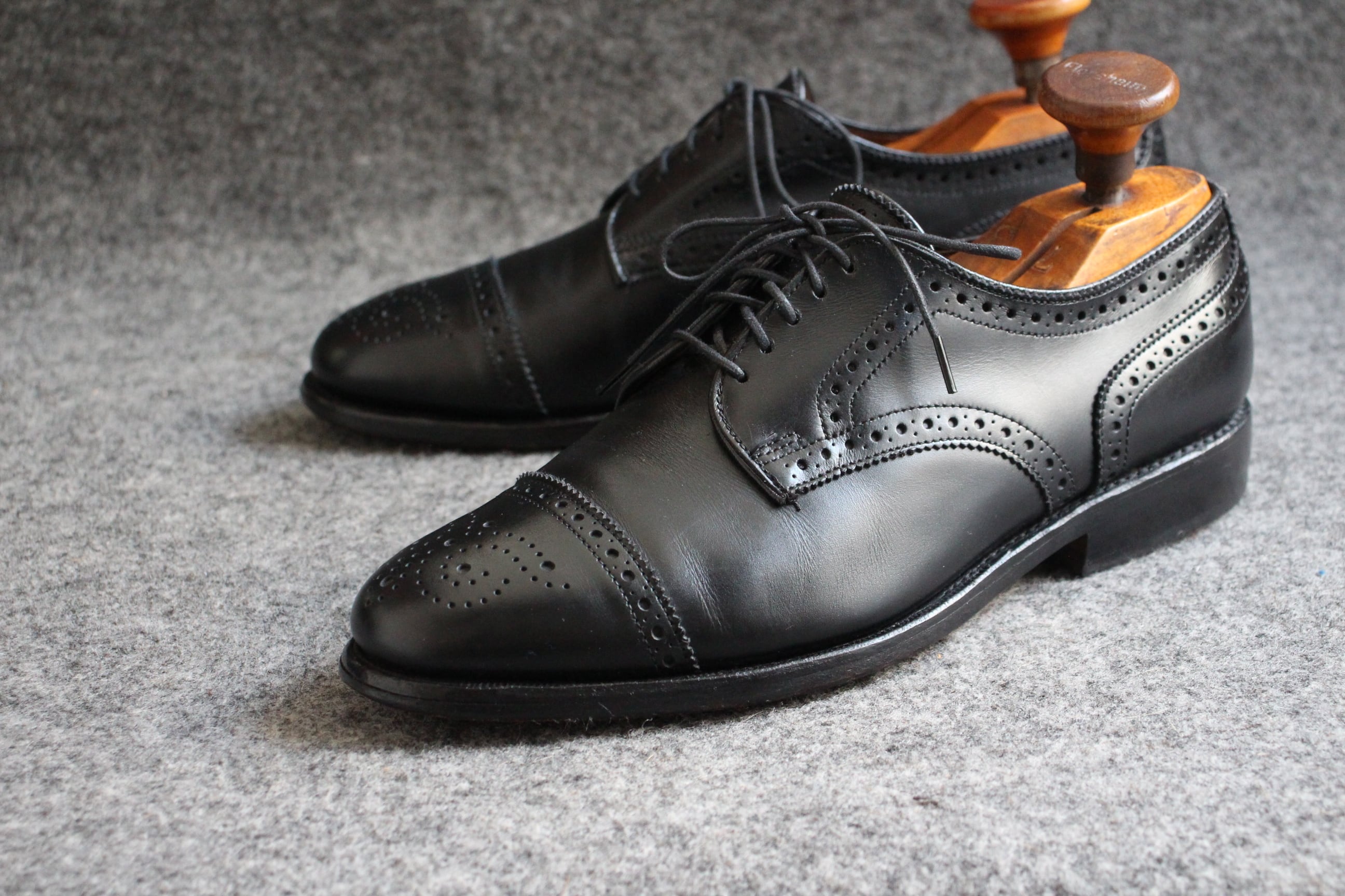 SUPER 8 SHOES