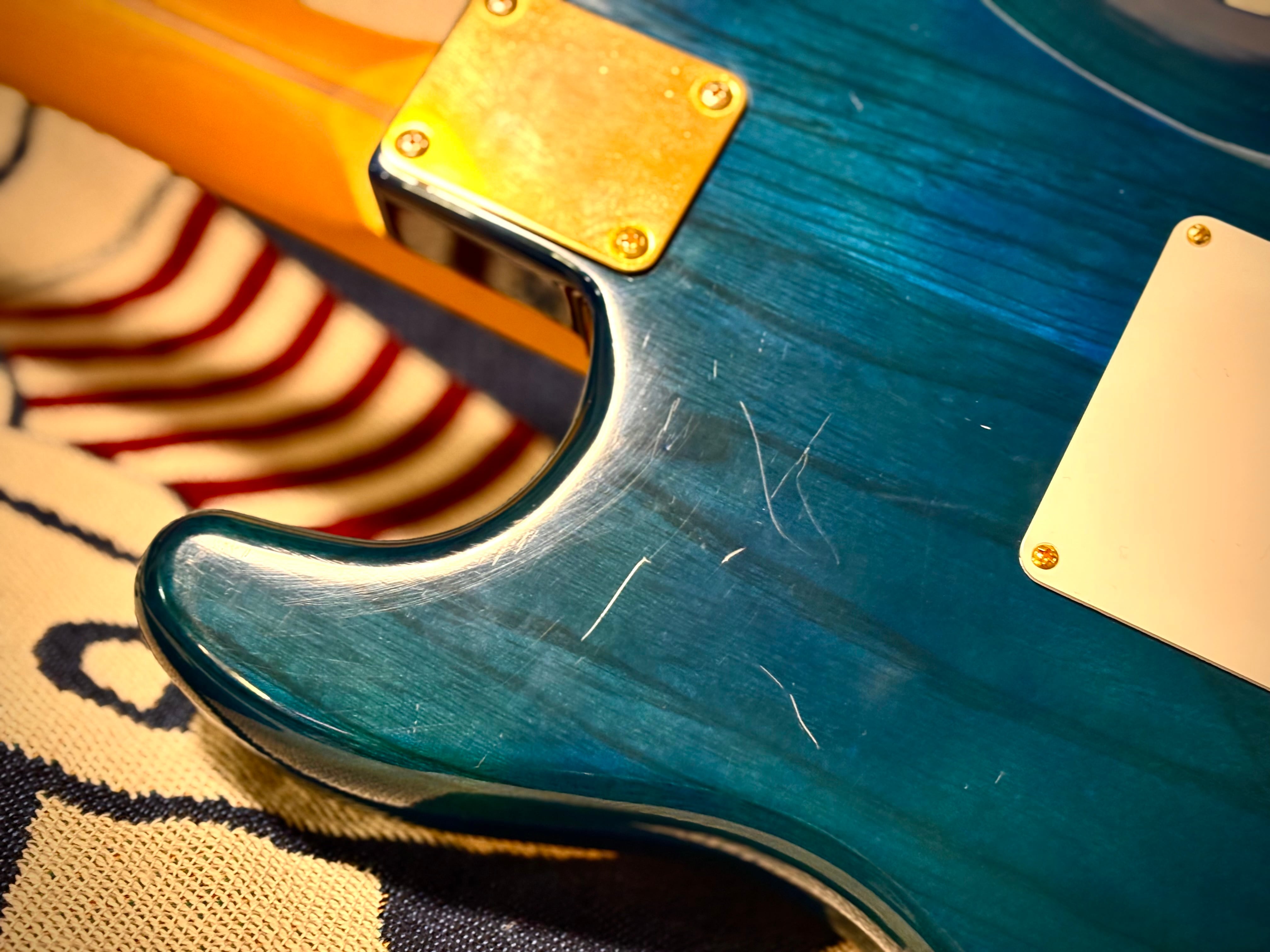 RESTOMOD】80's Tokai BODY / 20's Fender NECK / DiMarzio PICKUPS ST