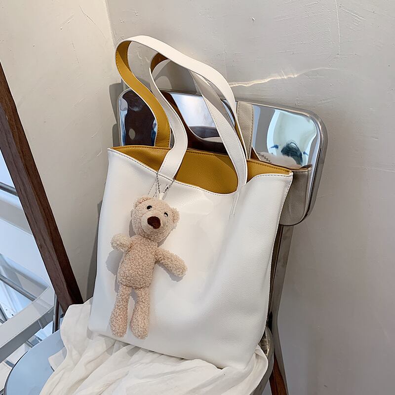 シンプルで大容量のワンショルダーレディースバッグ2020新しいトレンドバージョンのオールマッチショルダーバッグネットレッドカジュアルトートバッグ Tiancai_Wing_Bag3990598