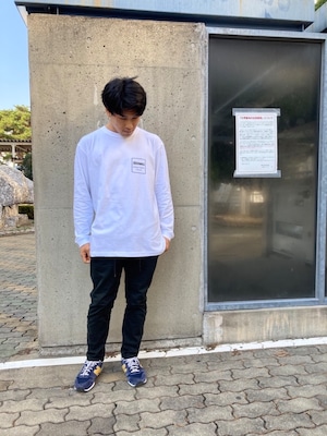 XSWAG ロングスリーブTシャツ バック縦ロゴ  WH