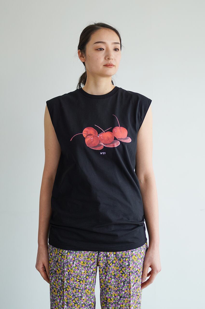 【N21 numero ventuno】チェリープリント Tシャツ WH BK★関税込 N21チェリープリントTシャツ | LA VOIE LACTÉE