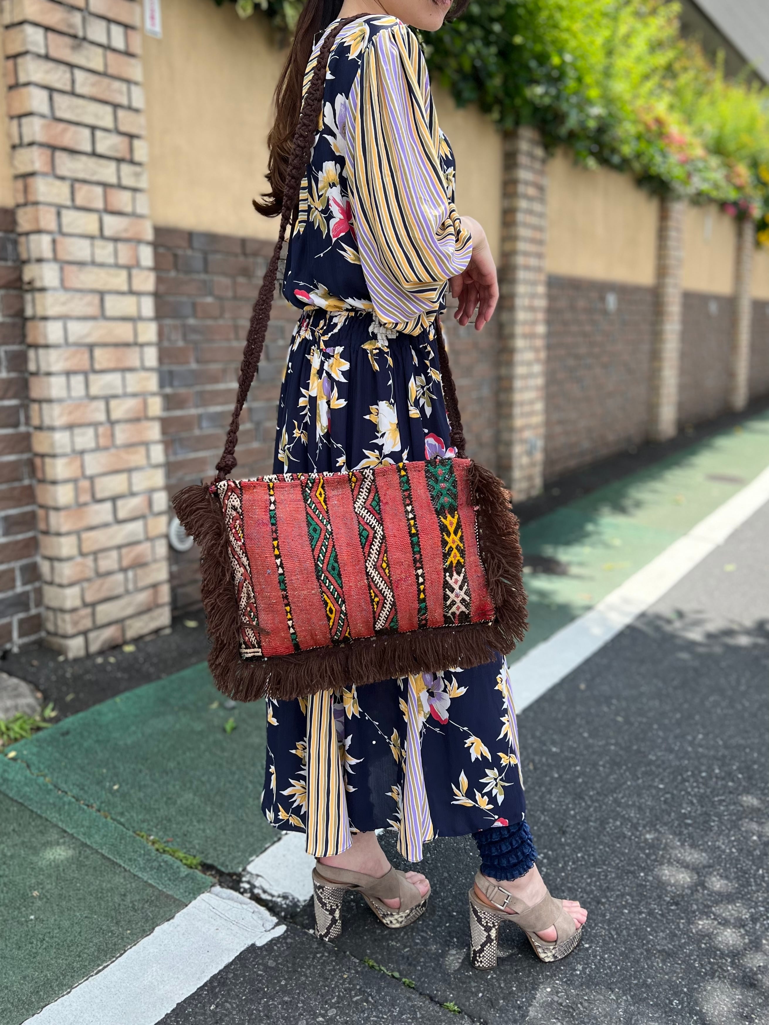 Vintage moroccan berber rug bag ( ヴィンテージ モロッコ ベルベル