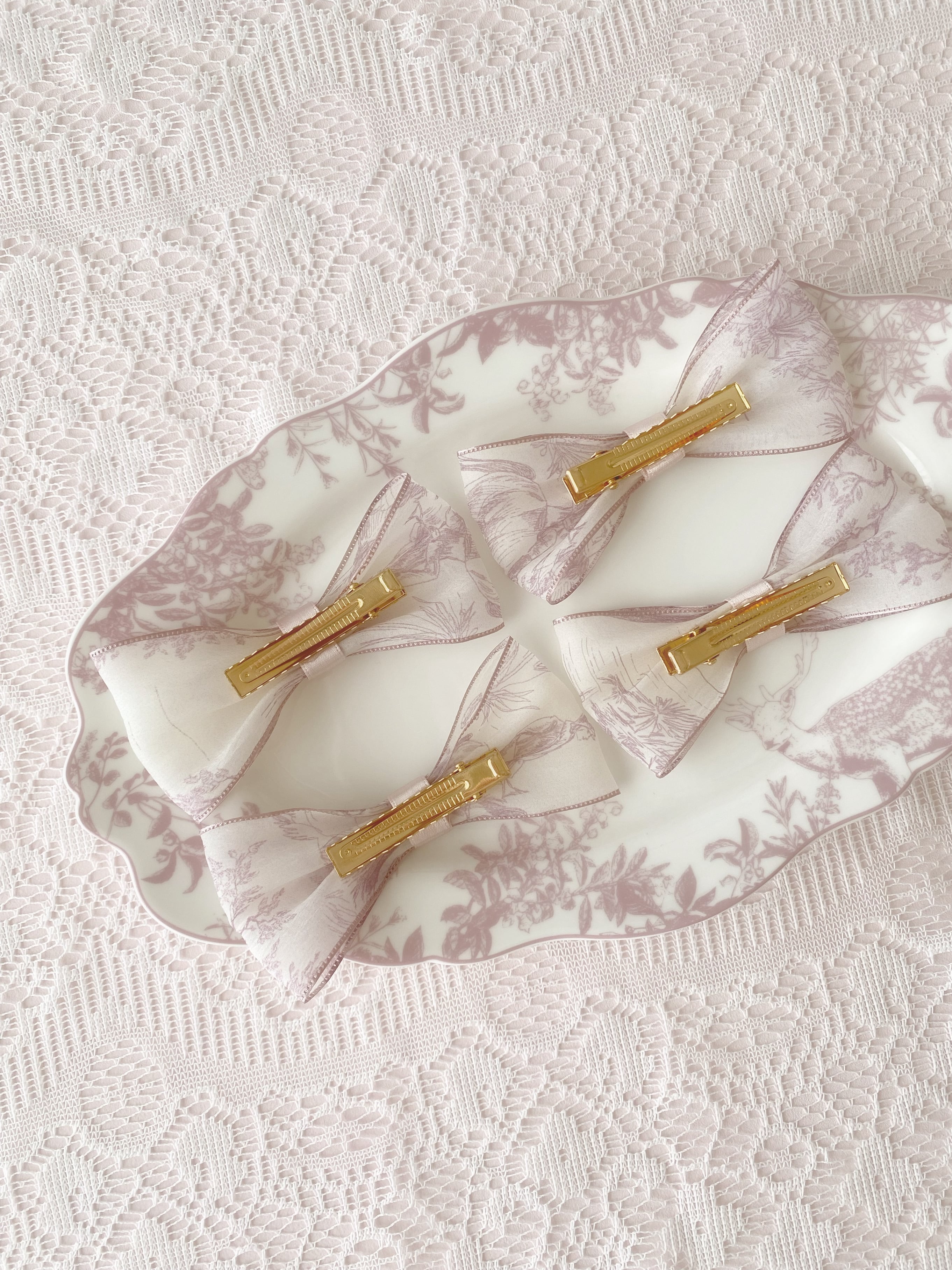 Toile de Jouy barrette
