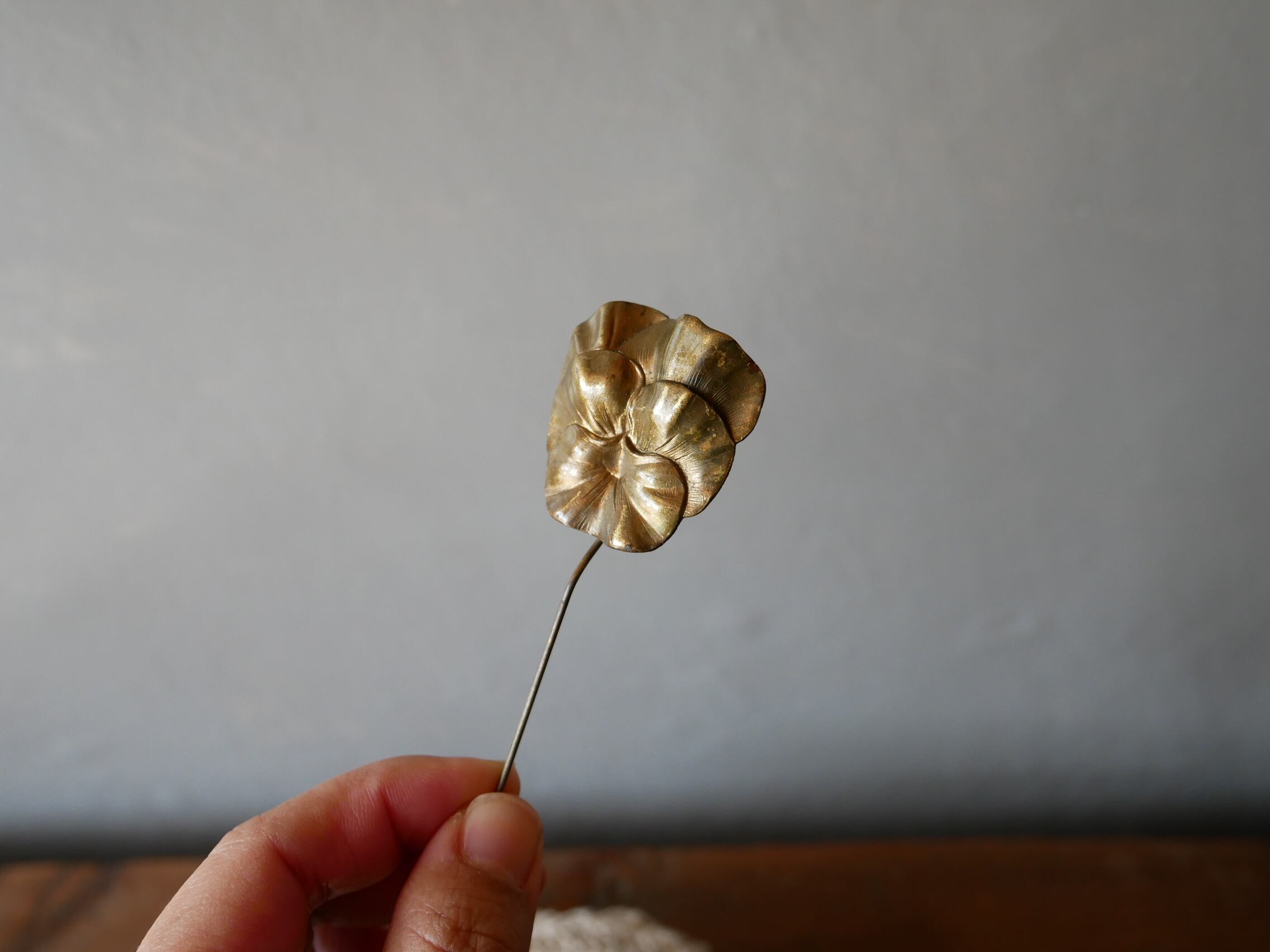 フランスアンティーク ハットピン ”PANSY” B